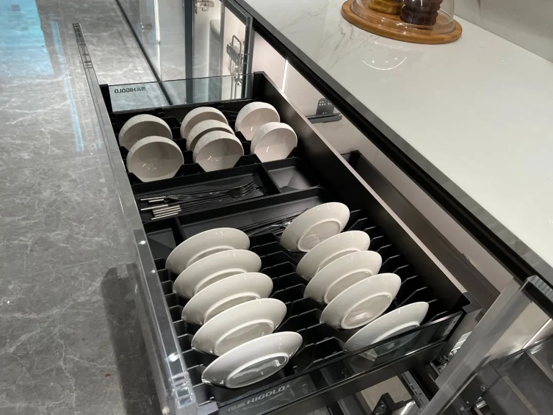 一體化抽屜拉籃,適合碗筷餐具收納 一體化抽屜拉籃,適合碗筷餐具收納